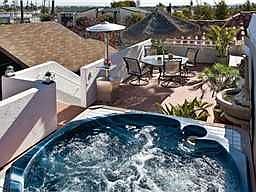 Private rooftop deck w/private spa!