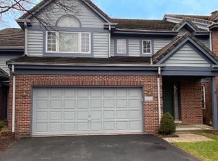 175 Foxborough Pl, Burr Ridge, IL 60527