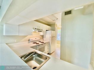 1097 Coral Club Dr #1097, Coral Springs, FL 33071
