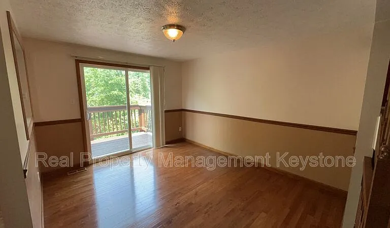 176 W Russets Cir — Photo 7