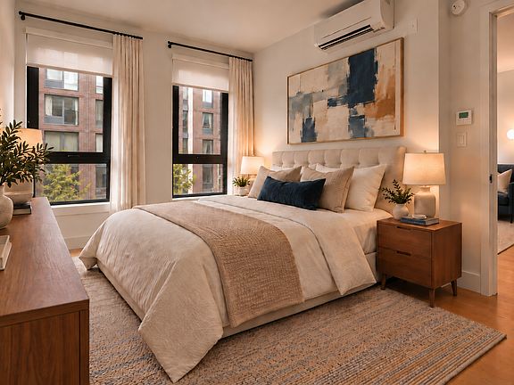 3rd image of 130 Hope St APT 612