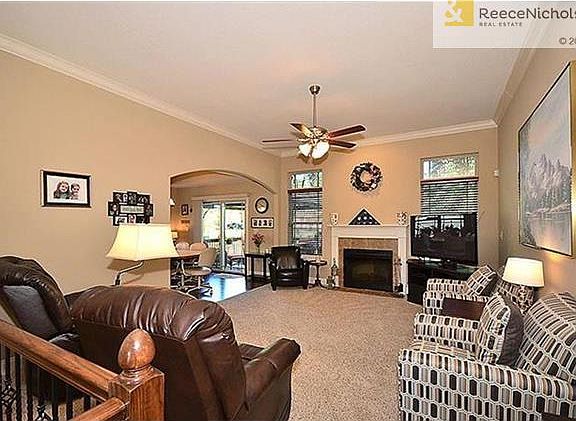 Nice flow from living to dining.