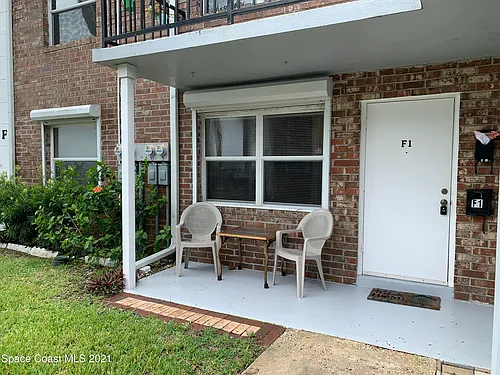 190 E Olmstead Dr Photo 1