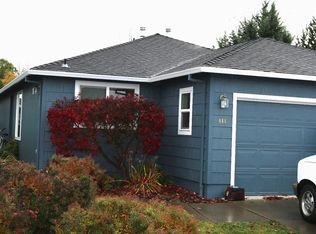 444 Saint Clair Way, Eagle Pt, OR 97524