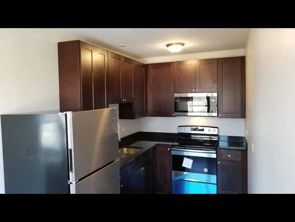 6341 S Western Ave #1