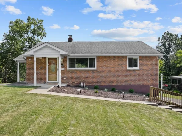 5579 Clarene Dr, Bethel Park, PA 15102