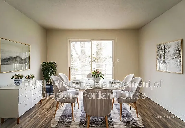 18411 E Burnside St #205 — Photo 2