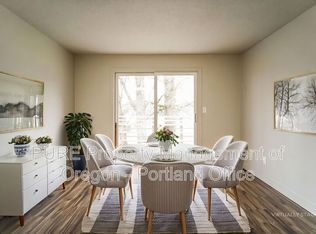 18411 E Burnside St #205, Portland, OR 97233