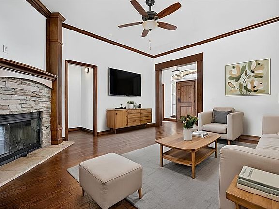 5th image of 7513 Harold Dr