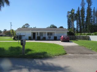 89 Springdale Rd, Lake Worth, FL 33467