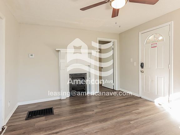 1095191_003_living_room_14103604.jpg