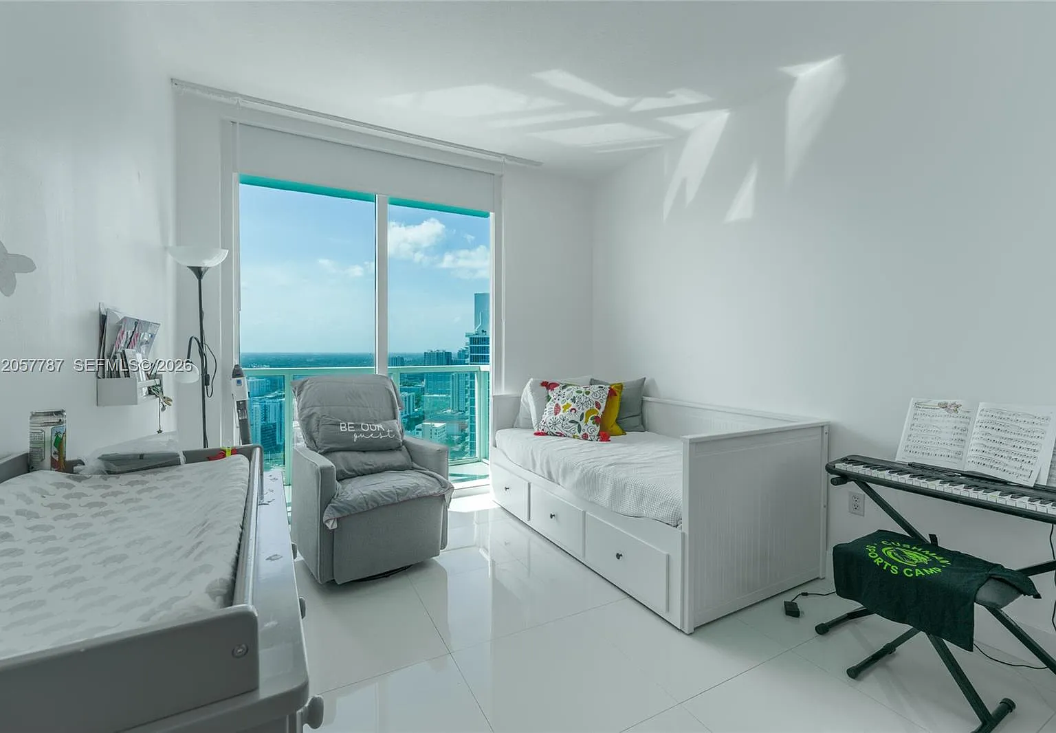 Quantum On The Bay Condo — Photo 4