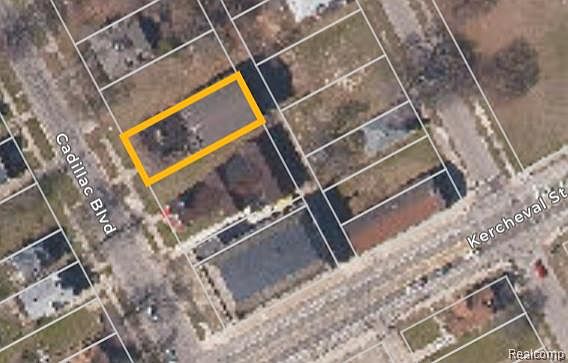 2nd image of 2134 Cadillac Blvd