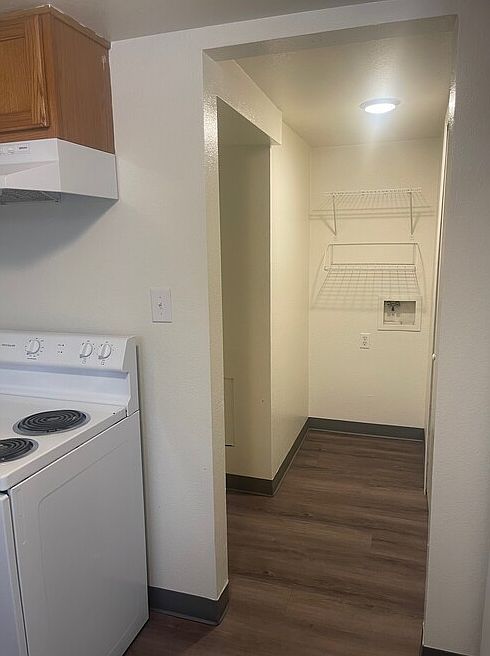 Three Bedroom Laundry