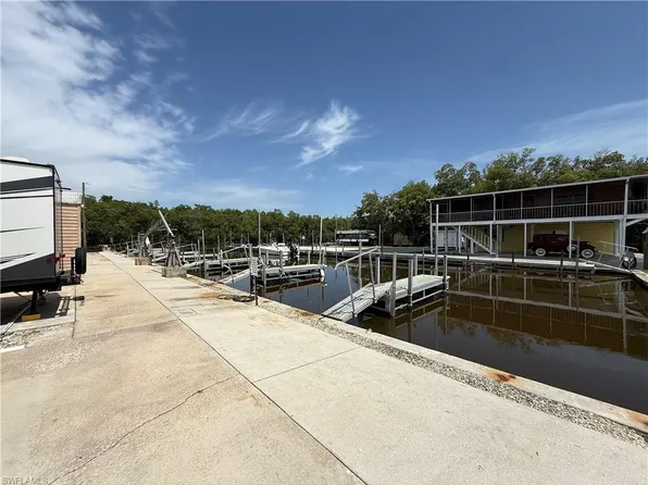 675 Copeland AVE S, EVERGLADES CITY, FL 34139