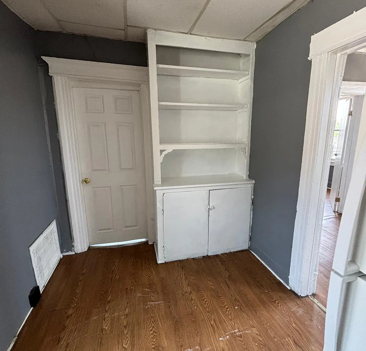 2 bed, 800 sqft, $1,900 — Photo 4