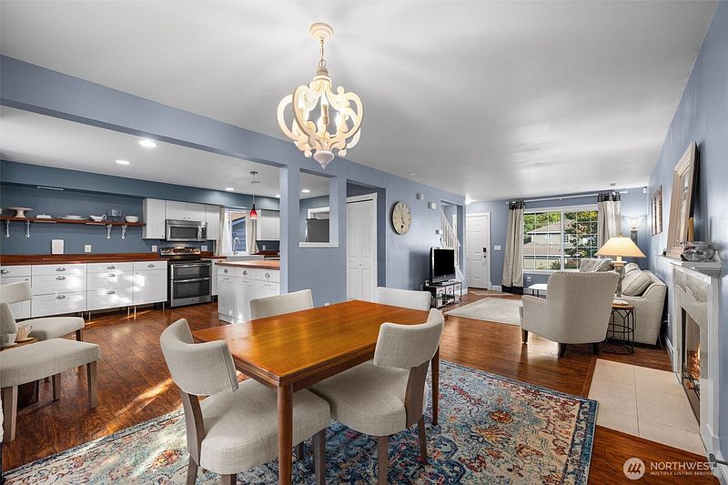5th image of 3111 154th Street SW