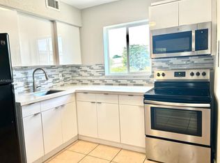 2330 NW 11th St APT 19, Miami, FL 33125