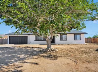 22047 Wren St, Apple Valley, CA 92308