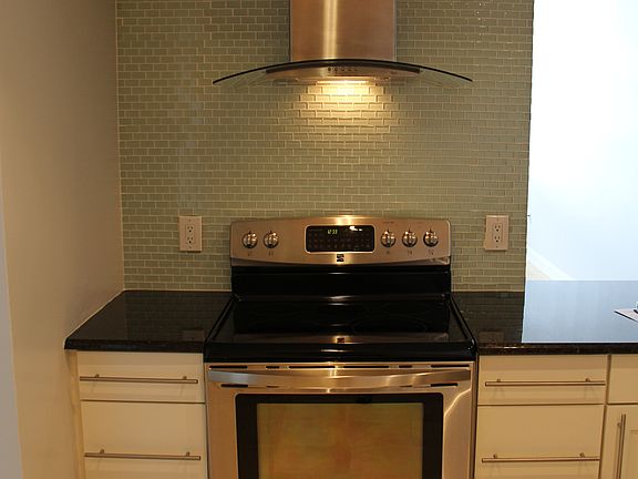 3rd image of 1301 Miami Gardens Dr APT 1702W