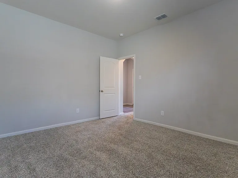 2100 Penaflor Dr — Photo 21