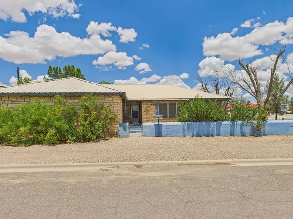 1201 W 8th St, Pecos, TX 79772