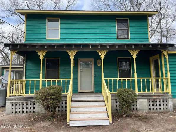 1205 Shelter Creek Drive, Burgaw, NC 28425