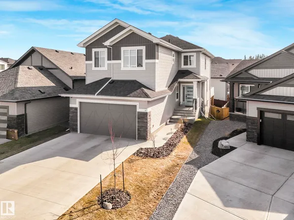 19 Holt Cv, Spruce Grove, AB T7X 2W9