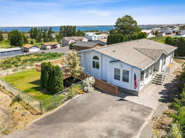 7012 SE Plaza Street, Othello, WA 99344