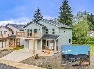 711 Vine Maple Ln, Garibaldi, OR 97118