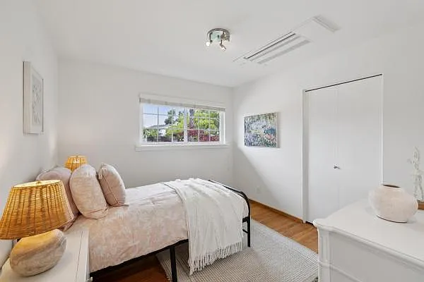 103 Belwood Gtwy — Photo 24