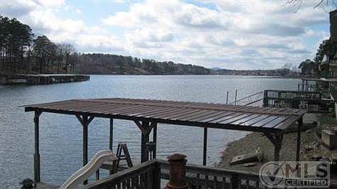 2nd image of 110 Waterside Ln