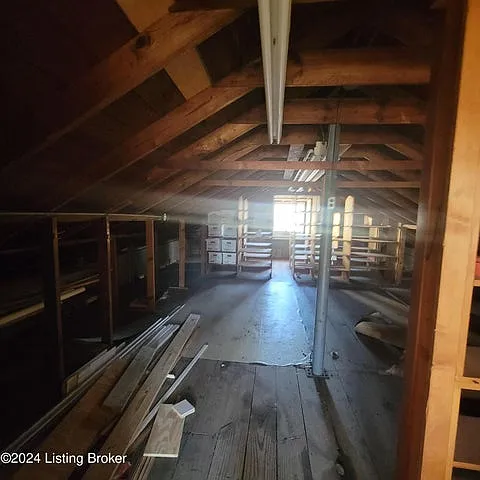 210 Arterburn Dr — Photo 33