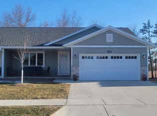 1938 Prairie Pl, Holmen, WI 54636