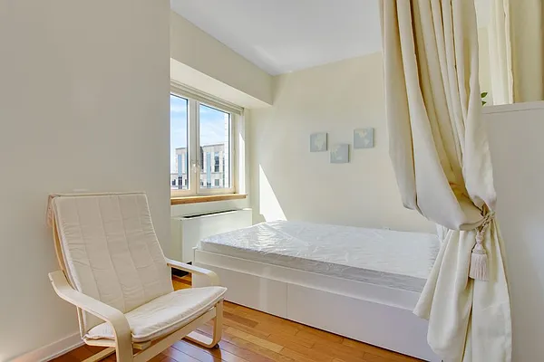 Rented by LG Fairmont Group | media 11