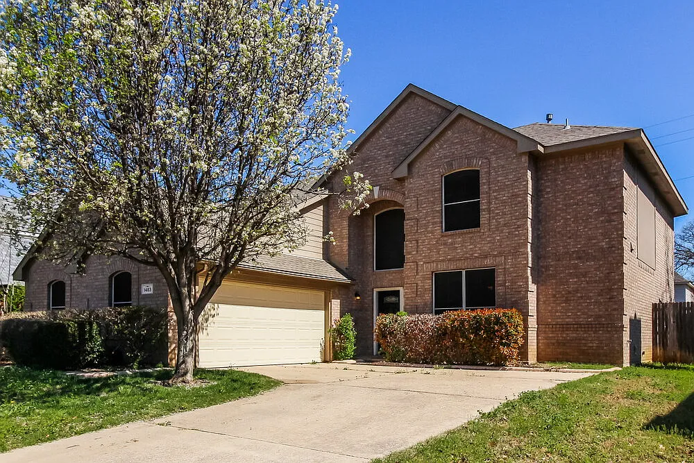4 bed, 3.5 bath, 2643 sqft, $3,040 — Photo 4
