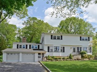 47 Castlewood Trl, Sparta, NJ 07871