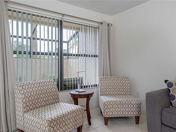 4th image of 71 Emerald Woods Dr APT F5