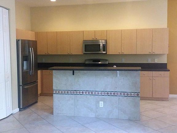 5th image of 166 NW Pleasant Grove Way