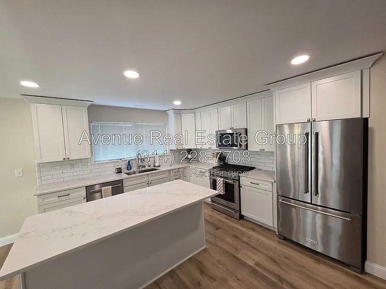 956 Briar Green Ct — Photo 7