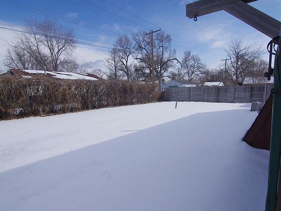 2nd image of 1901 W 2nd St