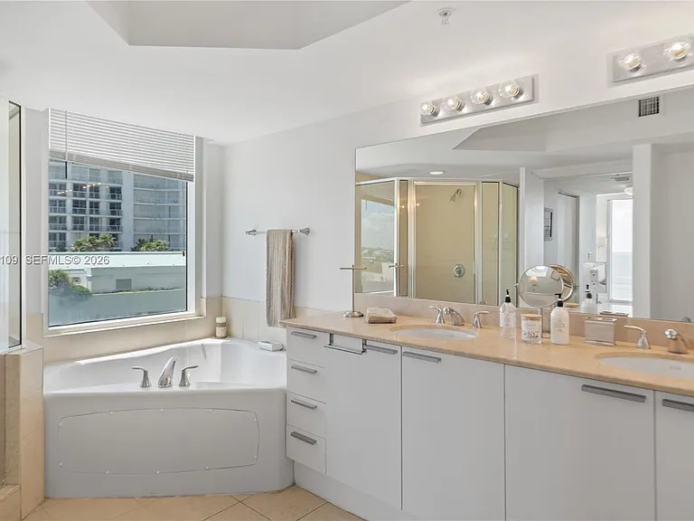 16699 Collins Ave #702 — Photo 10