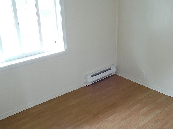 Bedroom facing south
