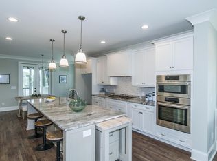 1575 Paradise Lake Dr, Mount Pleasant, SC 29464