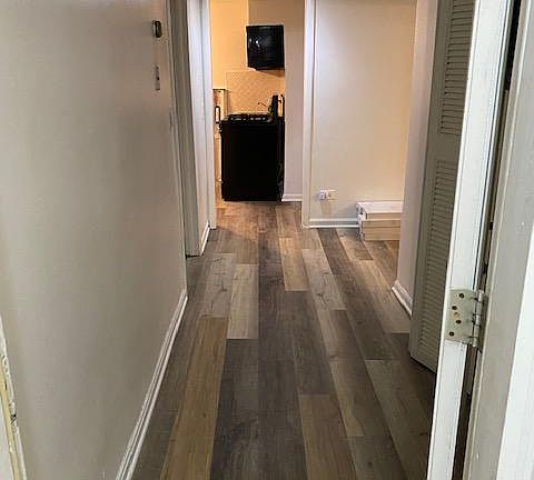 5th image of 3519 N Central Ave #Basement