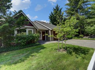 22746 SE 43rd Ct, Issaquah, WA 98029