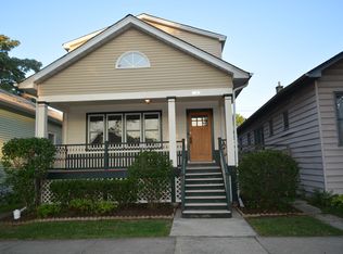 1127 Ferdinand Ave, Berwyn, IL 60130