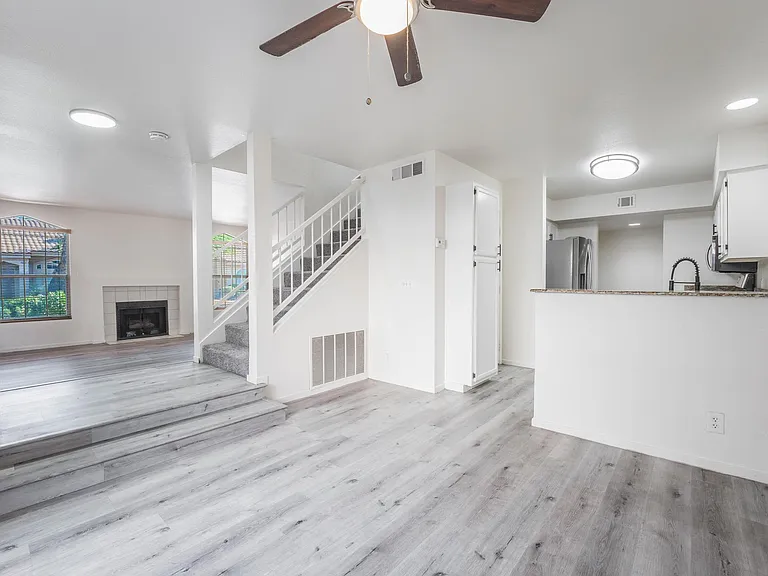2817 Mill Point Dr — Photo 11
