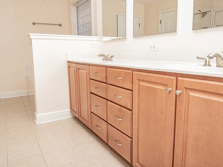 1777 Bridgeport Colony Ln — Photo 20