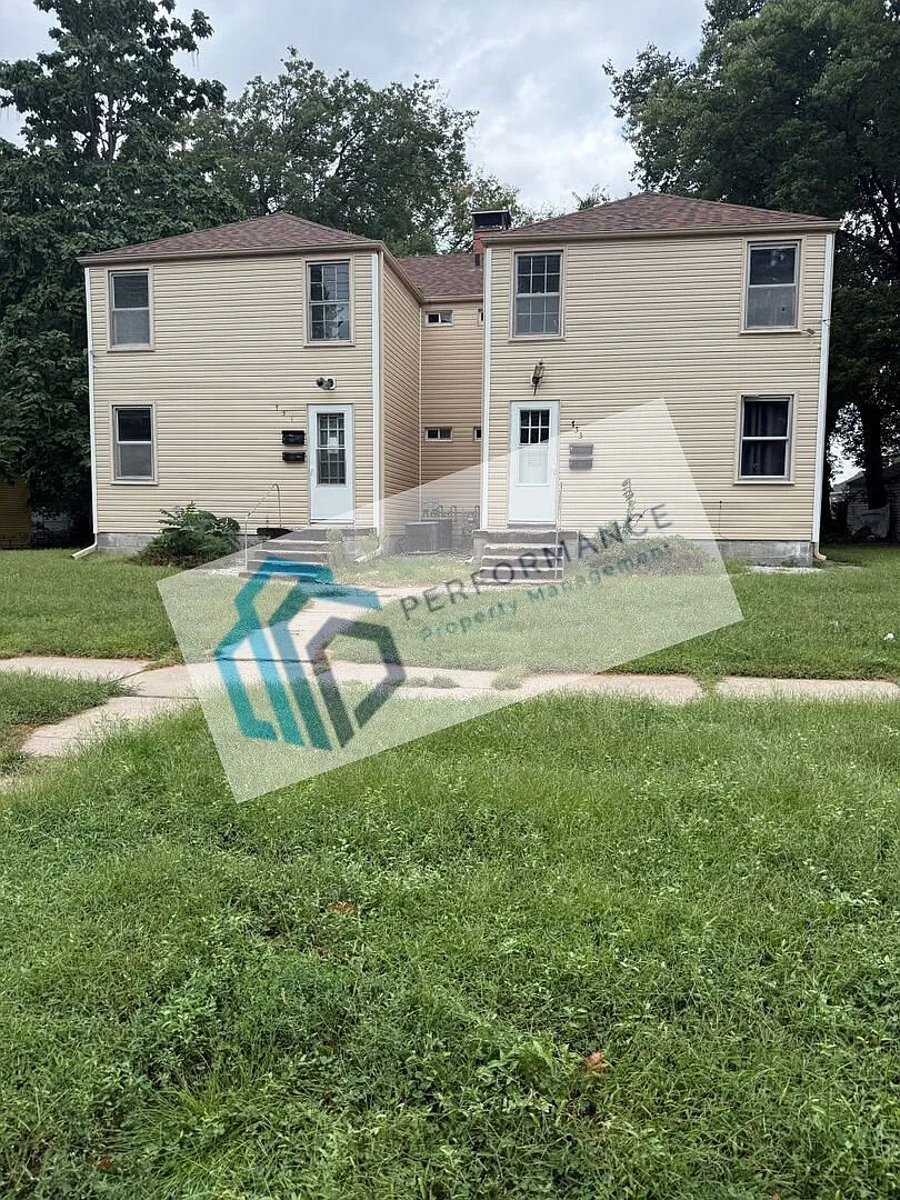 731 N Bellevue Ave — Photo 1